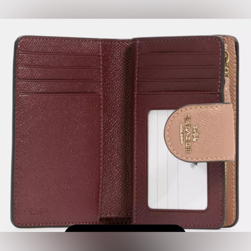 Coach - NEW - Medium Corner Zip Wallet. Taupe. - Picture 2 of 6
